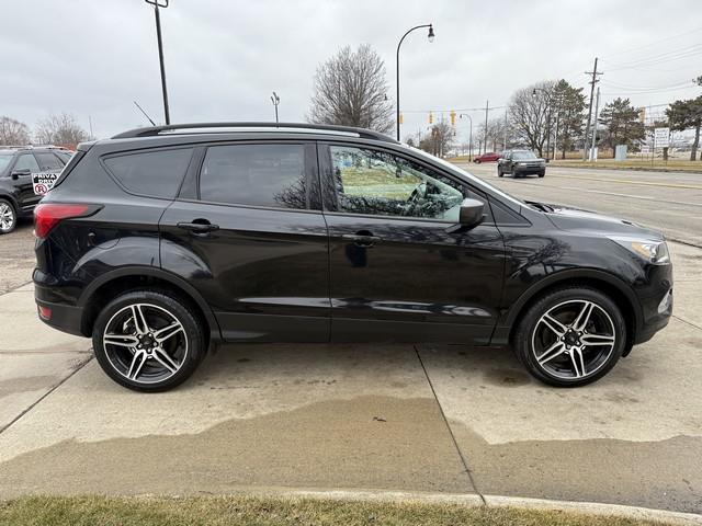 Ford Escape SEL 4WD 2019