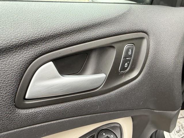 Ford Escape SEL 4WD 2019