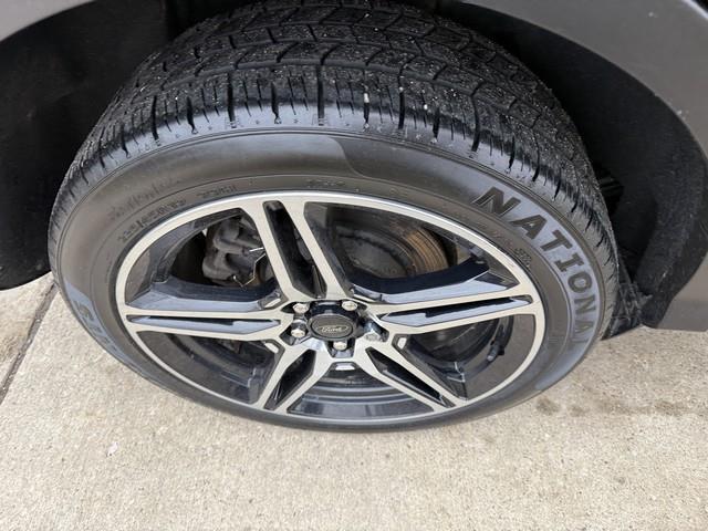 Ford Escape SEL 4WD 2019