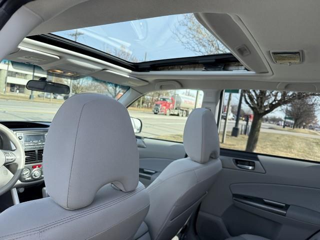 Subaru Forester 2.5X Premium 2012