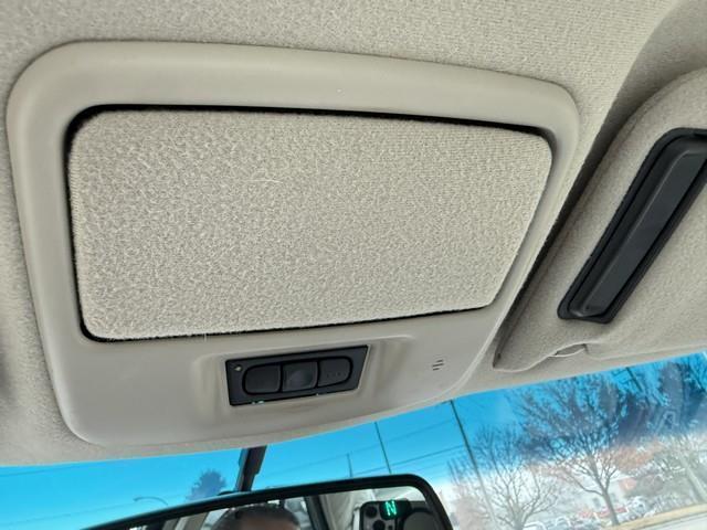 1997 Cadillac Seville SLS - Photo 35