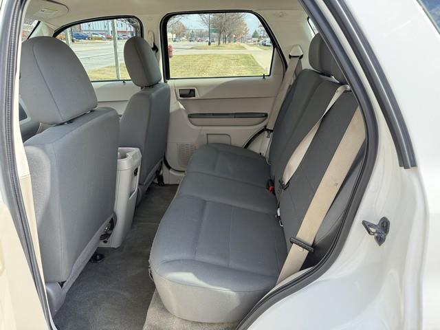 Ford Escape XLS FWD 2012