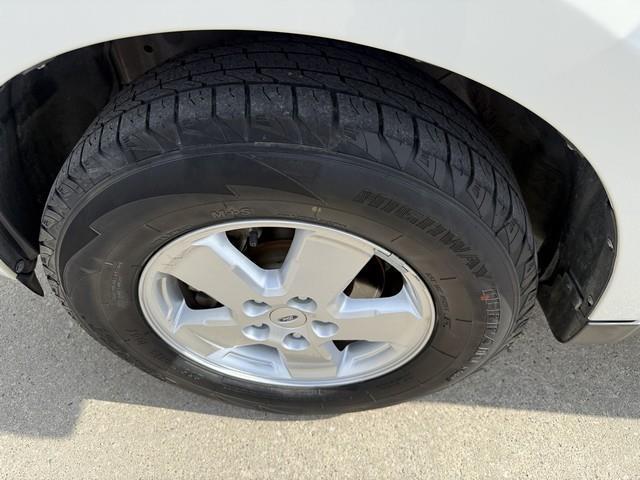 Ford Escape XLS FWD 2012