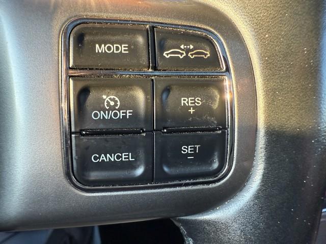 Jeep Grand Cherokee Overland 4WD 2013