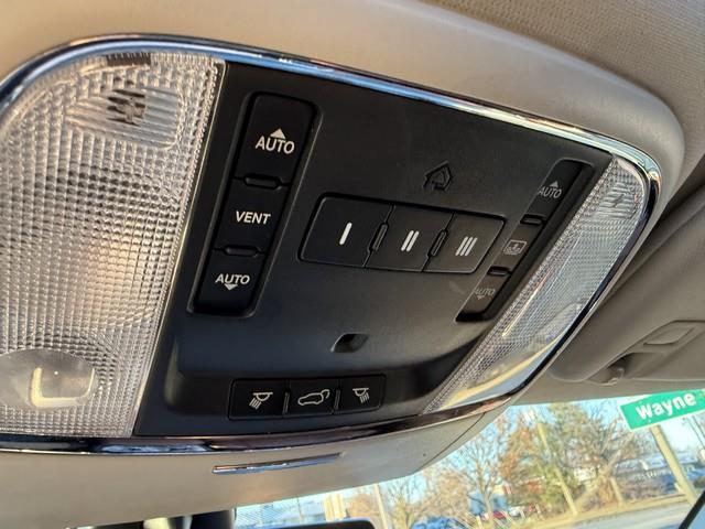 Jeep Grand Cherokee Overland 4WD 2013