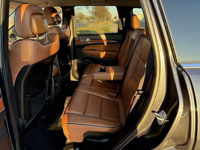 Jeep Grand Cherokee Overland 4WD 2013