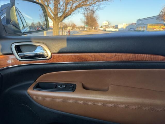 Jeep Grand Cherokee Overland 4WD 2013