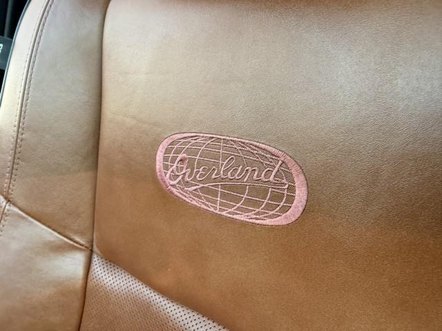 Jeep Grand Cherokee Overland 4WD 2013