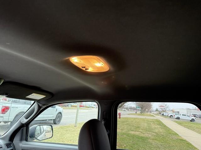 Ford Escape XLT FWD 2012