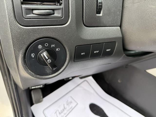 Ford Escape XLT FWD 2012