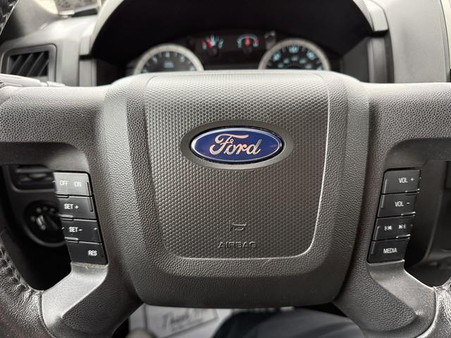 Ford Escape XLT FWD 2012
