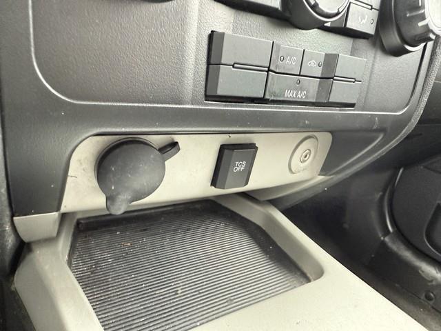 Ford Escape XLT FWD 2012