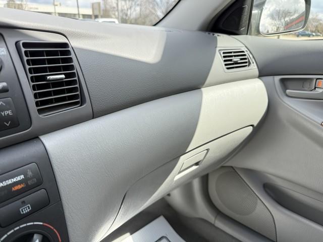 Toyota Corolla LE 2007