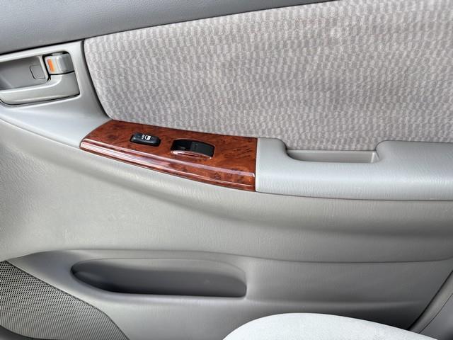 Toyota Corolla LE 2007