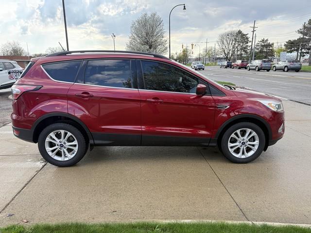 Ford Escape SEL 4WD 2018