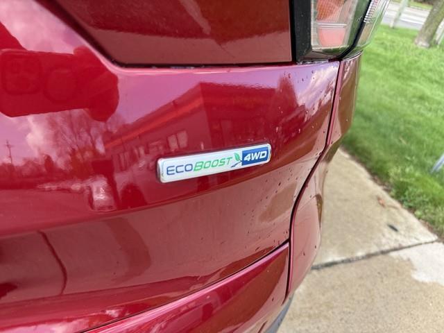 Ford Escape SEL 4WD 2018