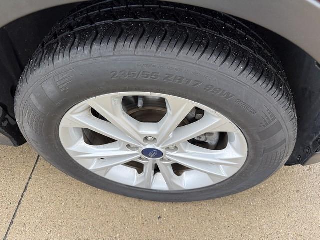 Ford Escape SEL 4WD 2018