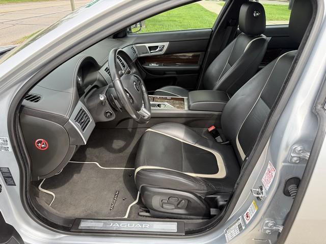 Jaguar XF-Series XF 3.0L V6 SC AWD 2014