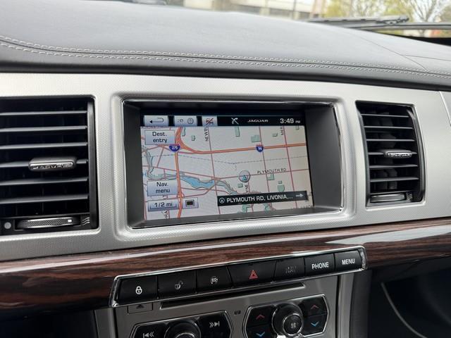 Jaguar XF-Series XF 3.0L V6 SC AWD 2014