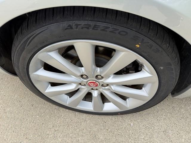 Jaguar XF-Series XF 3.0L V6 SC AWD 2014