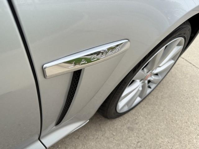 Jaguar XF-Series XF 3.0L V6 SC AWD 2014