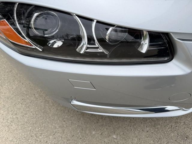 Jaguar XF-Series XF 3.0L V6 SC AWD 2014