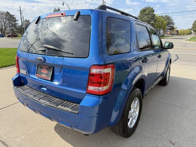 Ford Escape XLT FWD 2012