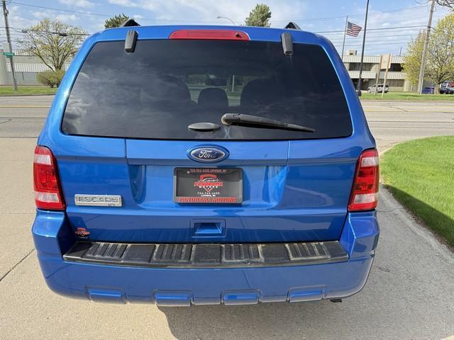 Ford Escape XLT FWD 2012
