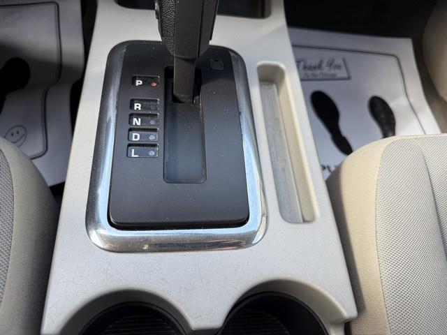 Ford Escape XLT FWD 2012