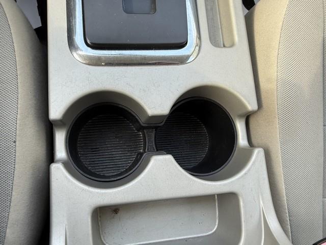 Ford Escape XLT FWD 2012