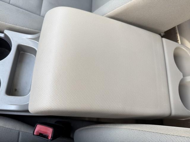 Ford Escape XLT FWD 2012