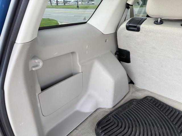 Ford Escape XLT FWD 2012