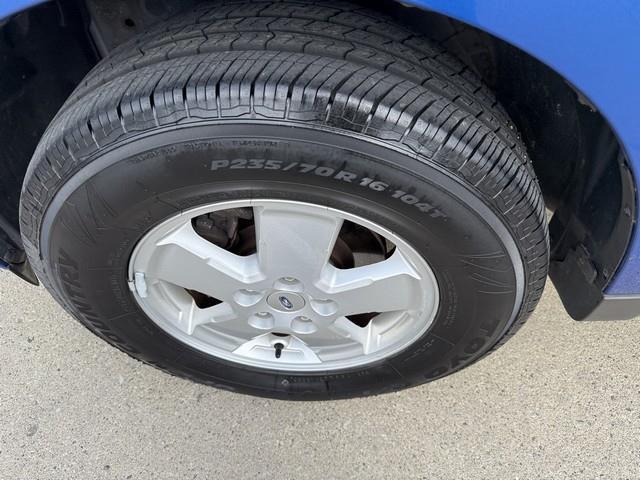 Ford Escape XLT FWD 2012