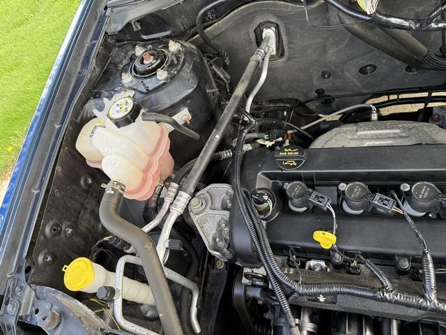 Ford Escape XLT FWD 2012