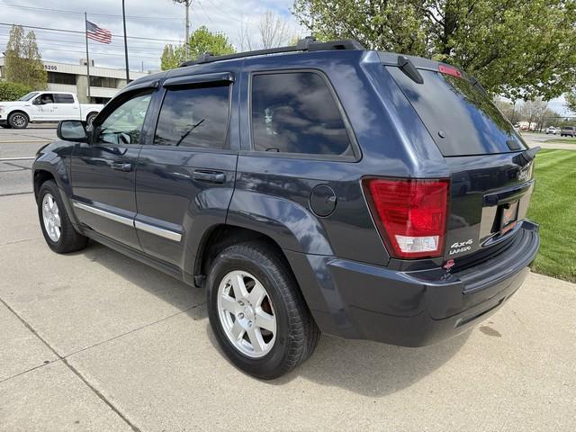 Jeep Grand Cherokee Laredo 4WD 2010