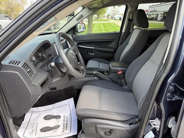 Jeep Grand Cherokee Laredo 4WD 2010