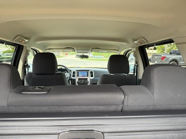 Jeep Grand Cherokee Laredo 4WD 2010