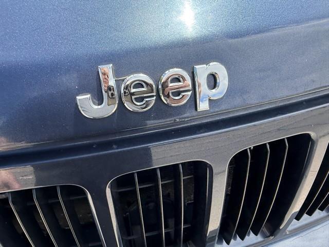 Jeep Grand Cherokee Laredo 4WD 2010