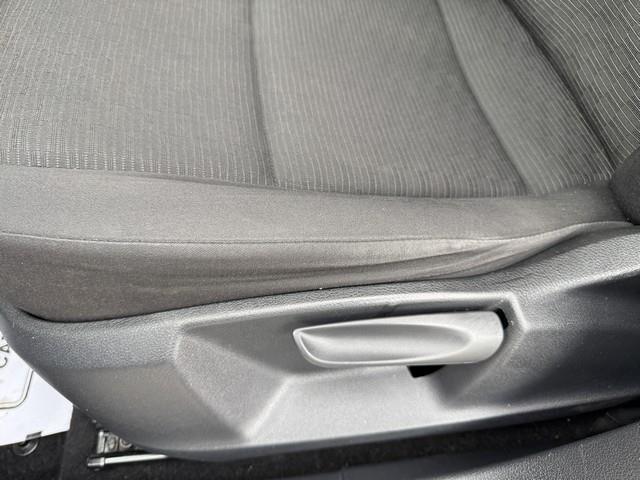 Volkswagen Tiguan S 2017