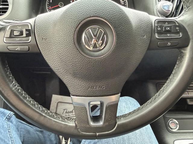 Volkswagen Tiguan S 2017