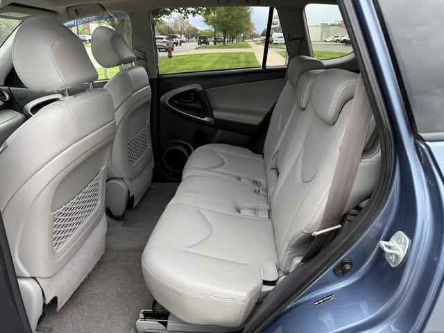 Toyota RAV4 Limited V6 4WD 2007
