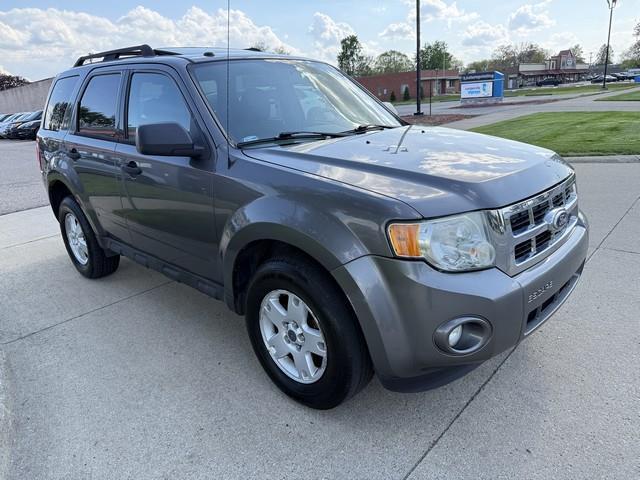 Ford Escape XLT FWD 2010