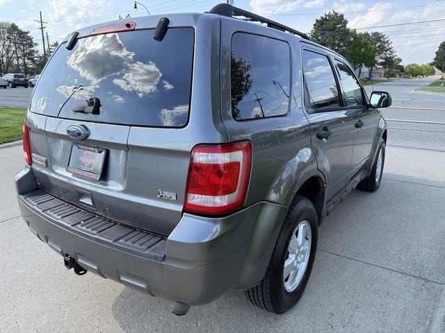 Ford Escape XLT FWD 2010