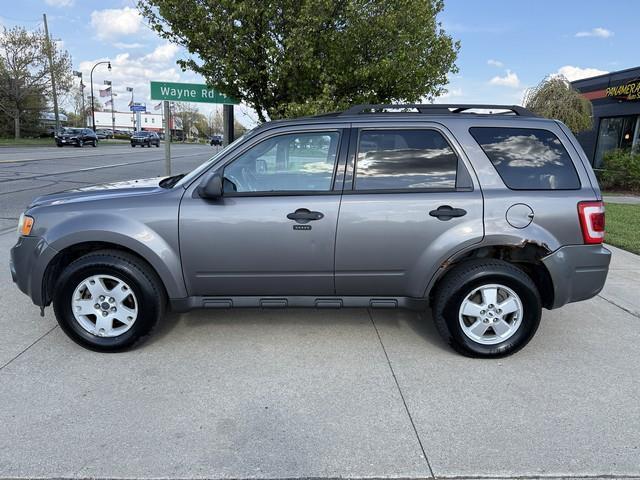 Ford Escape XLT FWD 2010