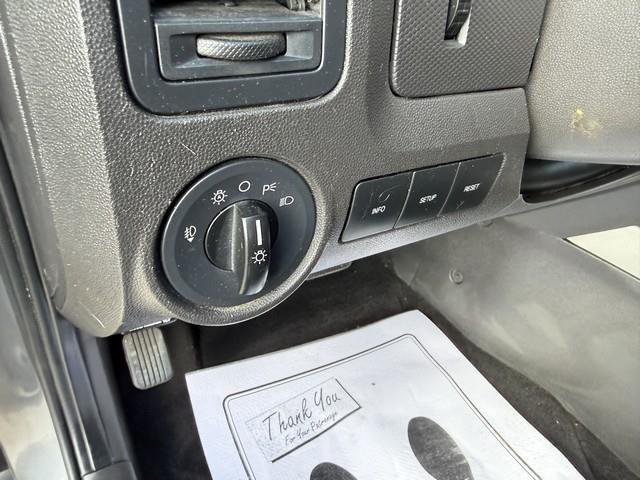 Ford Escape XLT FWD 2010