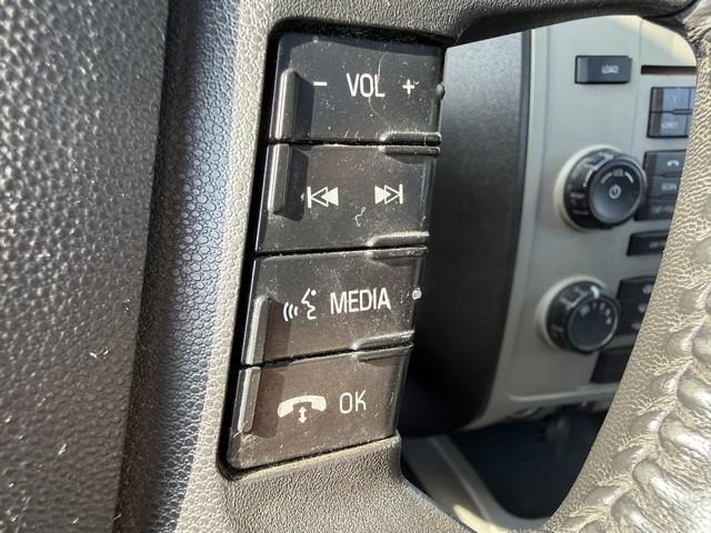 Ford Escape XLT FWD 2010