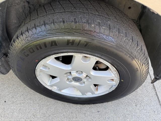 Ford Escape XLT FWD 2010