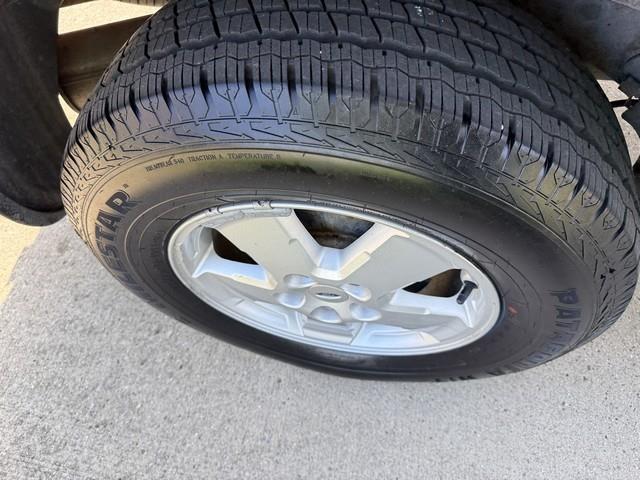 Ford Escape XLT FWD 2010