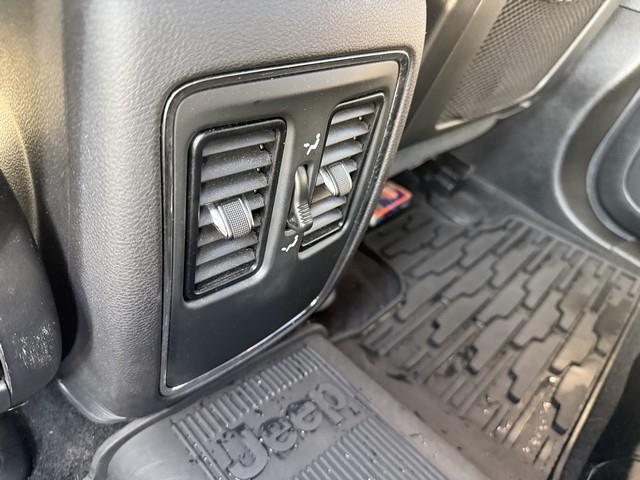 Jeep Grand Cherokee Laredo 4WD 2014
