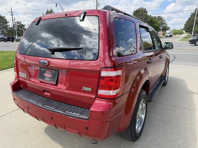 Ford Escape XLT FWD 2010